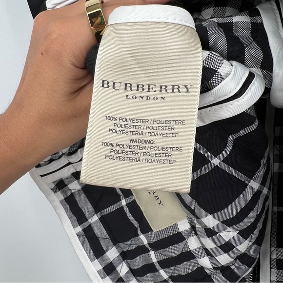 BURBERRY Burberry Black Quilted Button Jacket Women's Designer Outerwear Medium - Picture 13 of 15